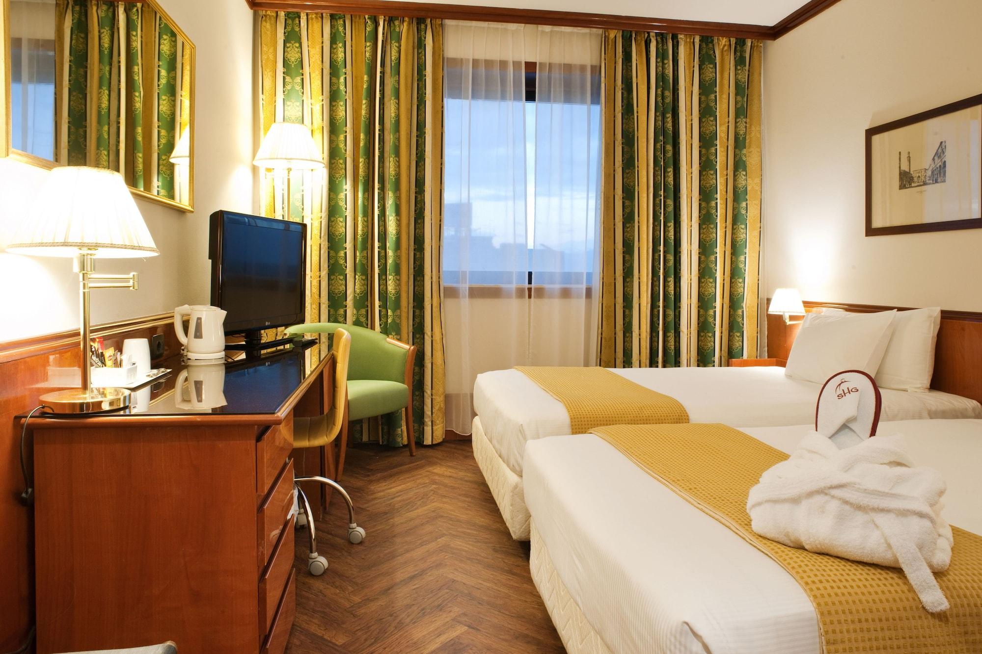 Hotel Catullo San Martino Buon Albergo Exterior photo